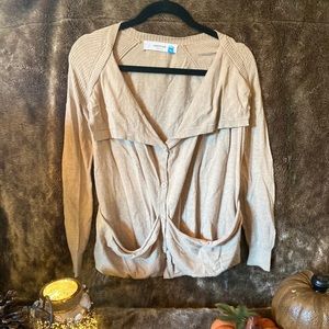 Beige Cardigan with open deep pockets
